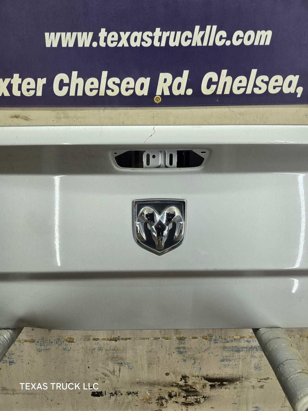 2009-2018 Dodge Ram 4th Gen 1500 2500 3500 Tailgate