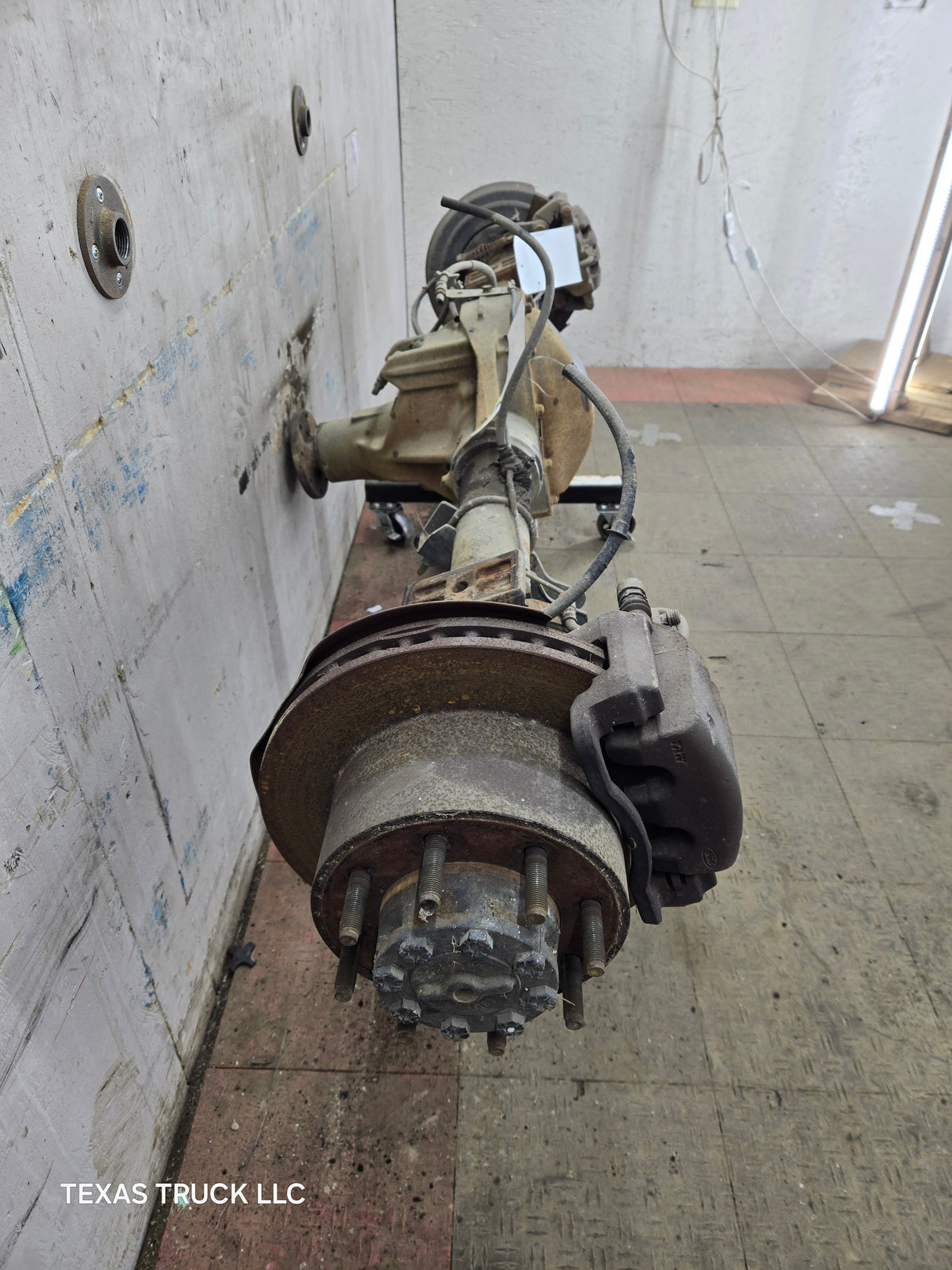 2005-2007 Ford Super Duty F250 F350 SRW Rear Axle 3.73 Gear Ratio