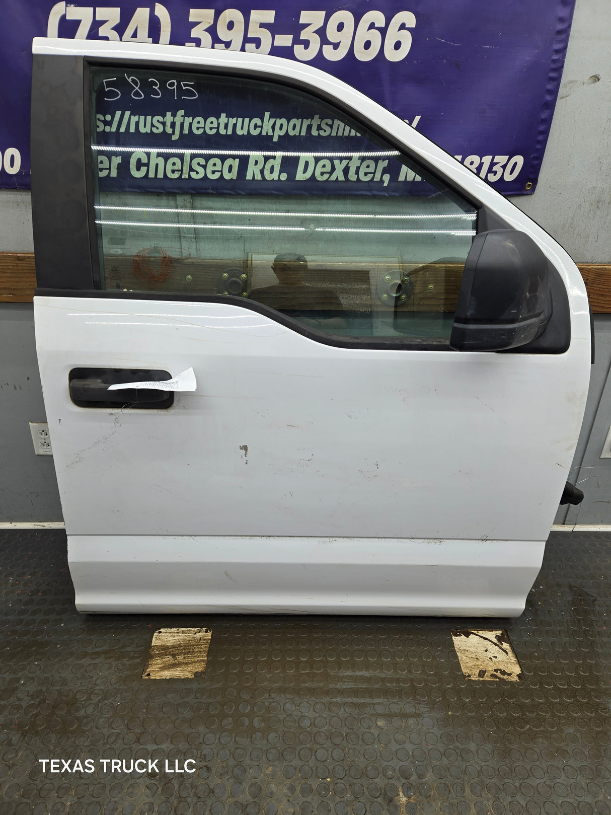 2015-2022 Ford F150 / Super Duty Passenger Side Front Door RH F250 F350 F450 F550