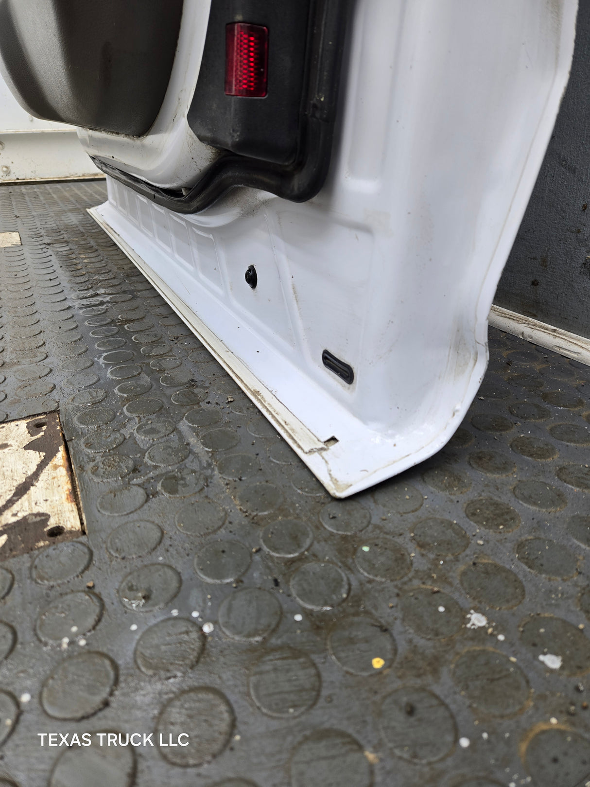2015-2022 Ford F150 / Super Duty Passenger Side Front Door RH F250 F350 F450 F550