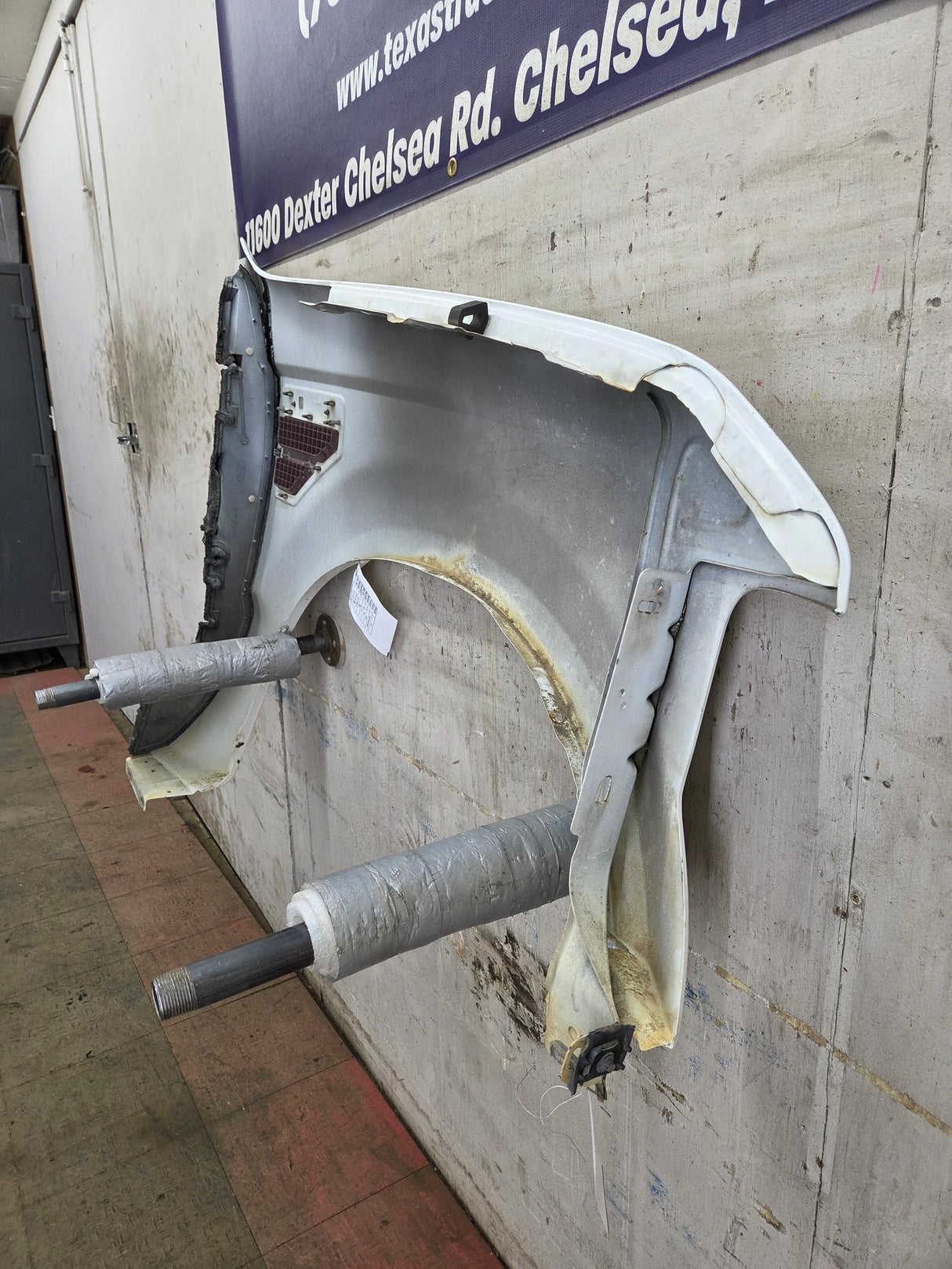 2008-2010 Ford Super Duty F250 F350 LH Driver Side Fender - Oxford White