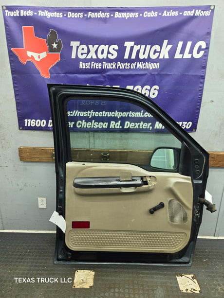 1999-2007 Ford Super Duty LH Driver Side Front Door F250 F350 F450 F550