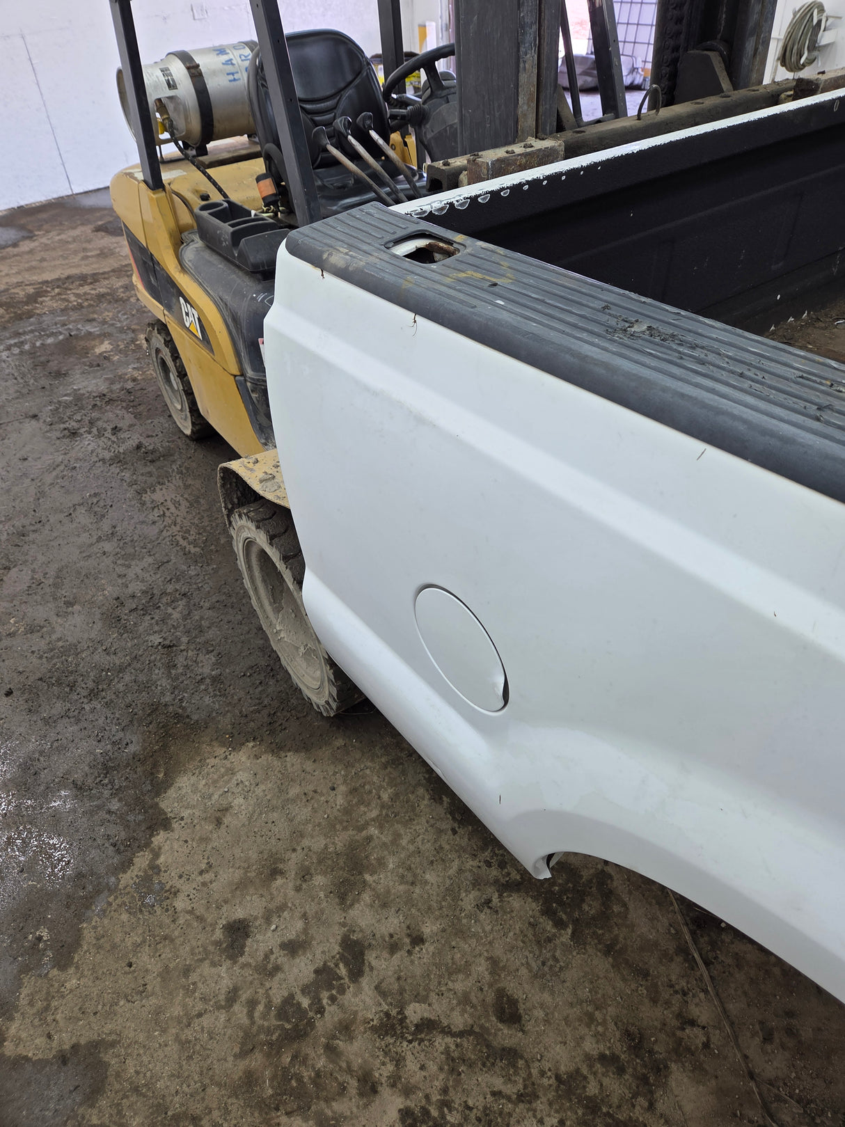 1999-2010 Ford Super Duty F250 F350 6' 9" Short Truck Bed