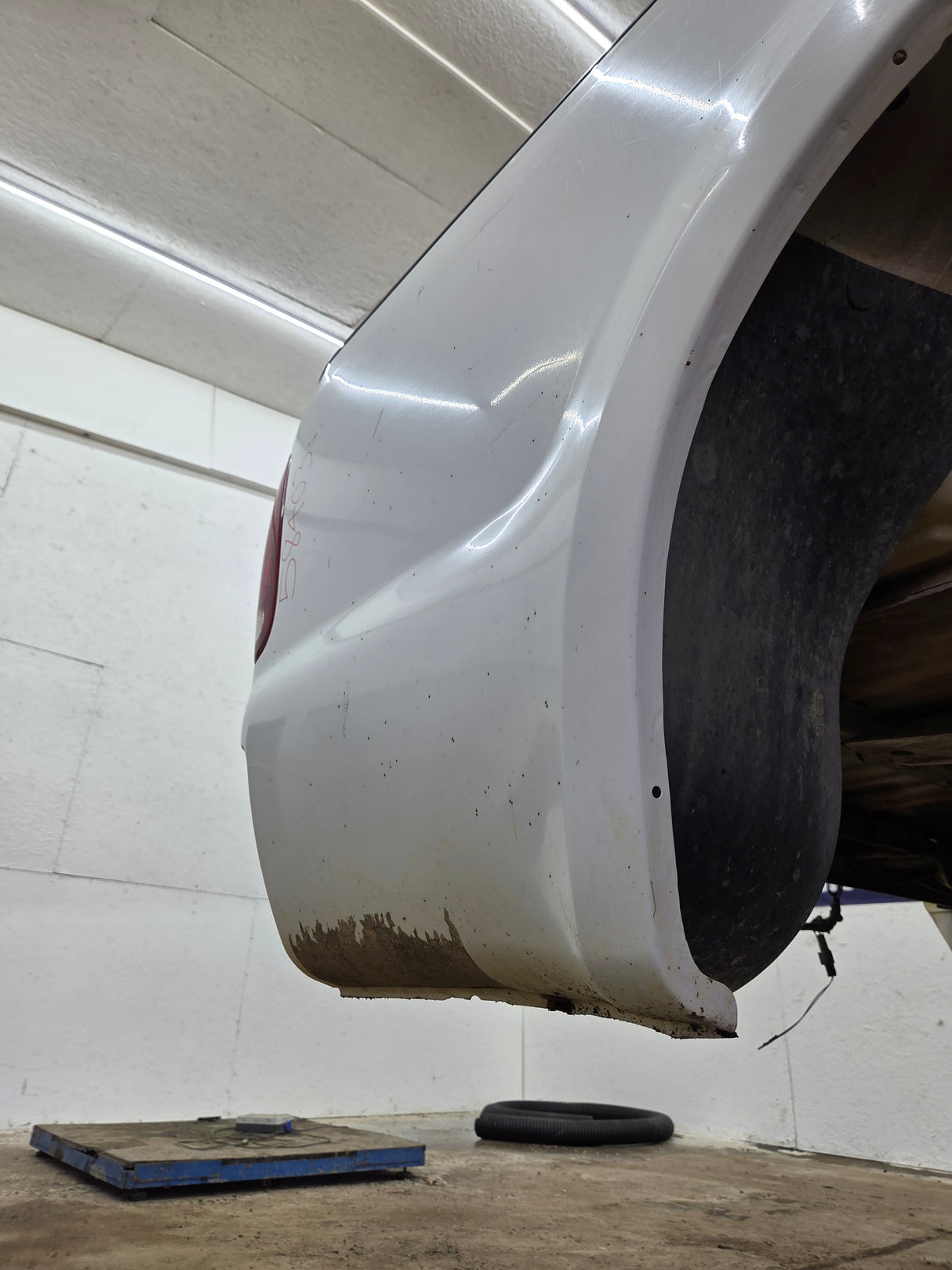 1999-2010 Ford Super Duty F250 F350 6' 9" Short Truck Bed