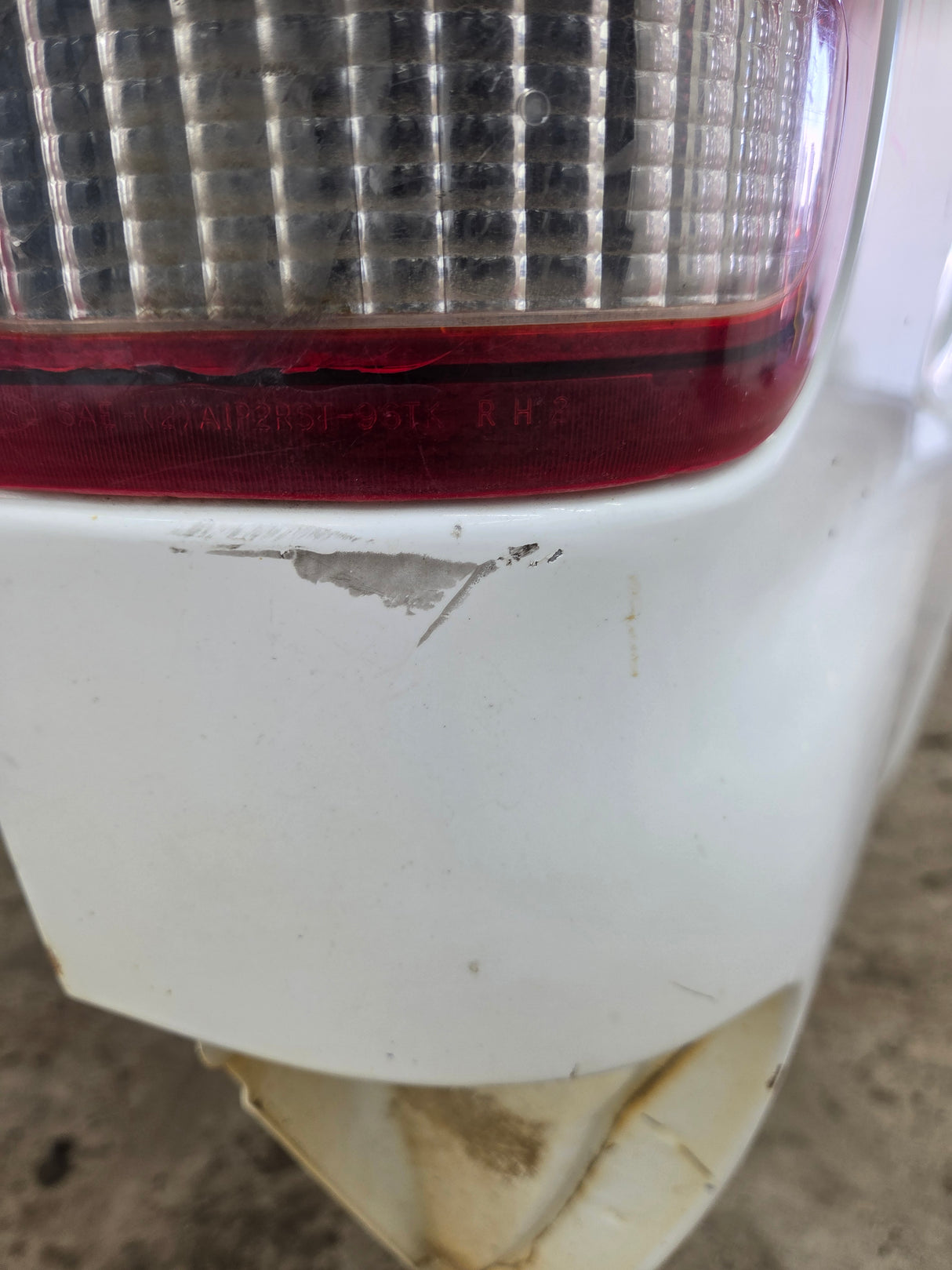 1999-2010 Ford Super Duty F250 F350 6' 9" Short Truck Bed