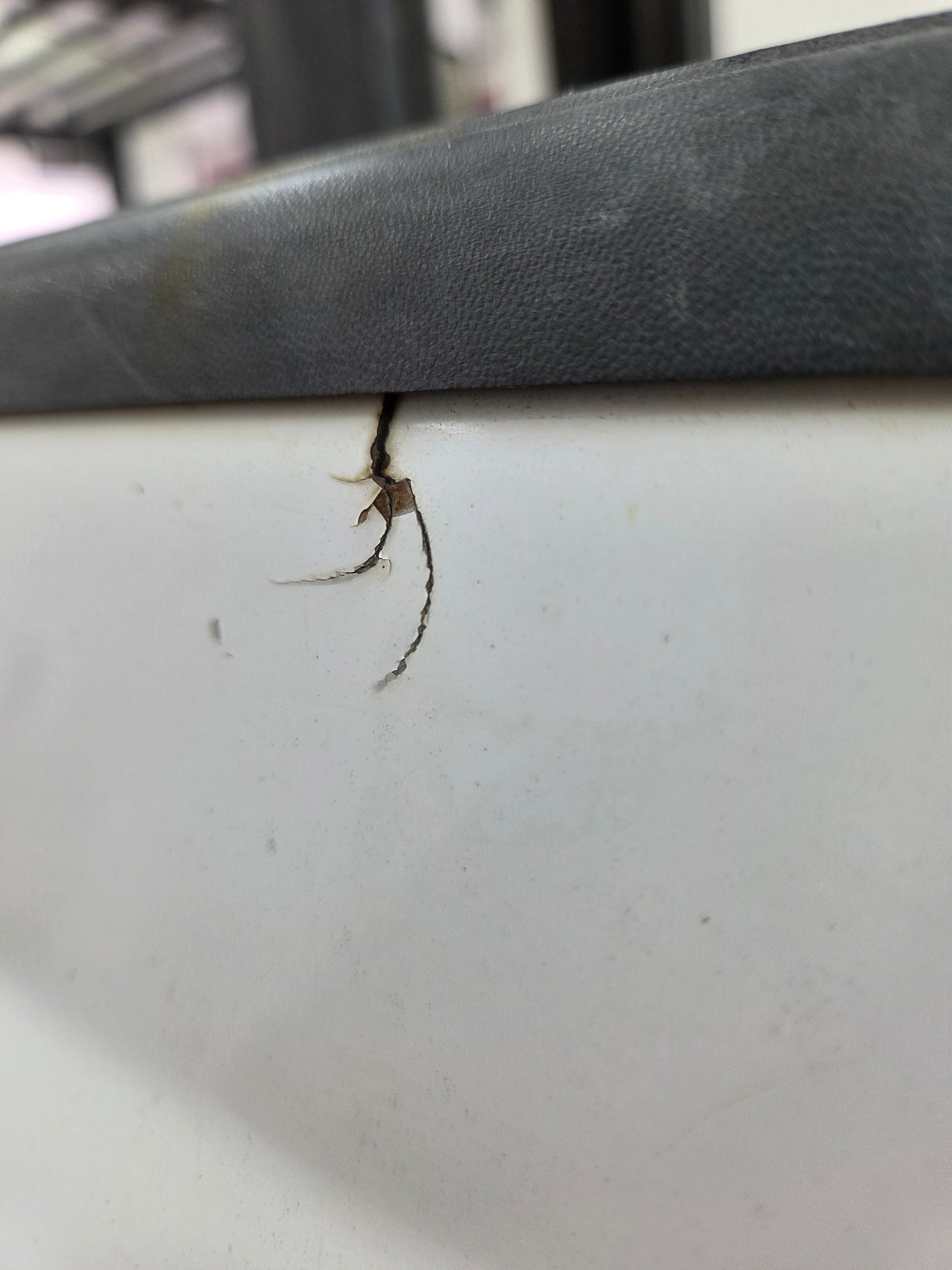 1999-2010 Ford Super Duty F250 F350 6' 9" Short Truck Bed