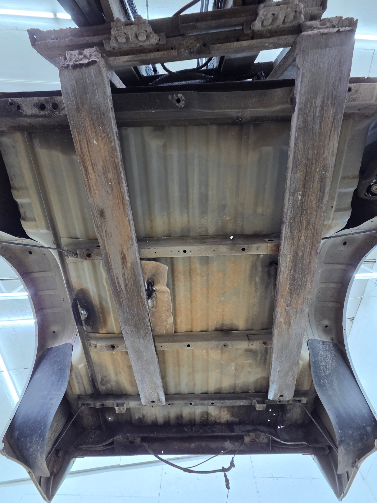 1999-2010 Ford Super Duty F250 F350 6' 9" Short Truck Bed