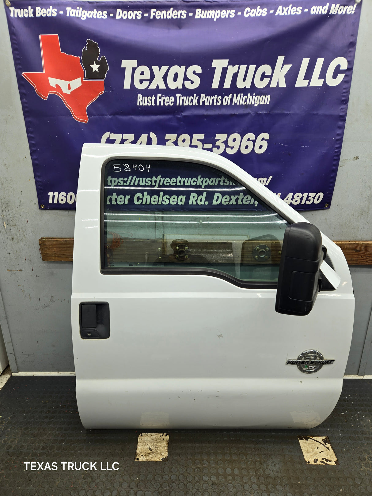 2012-2016 Ford Super Duty Passenger Side Front Door RH F250 F350 F450 F550 - Oxford White