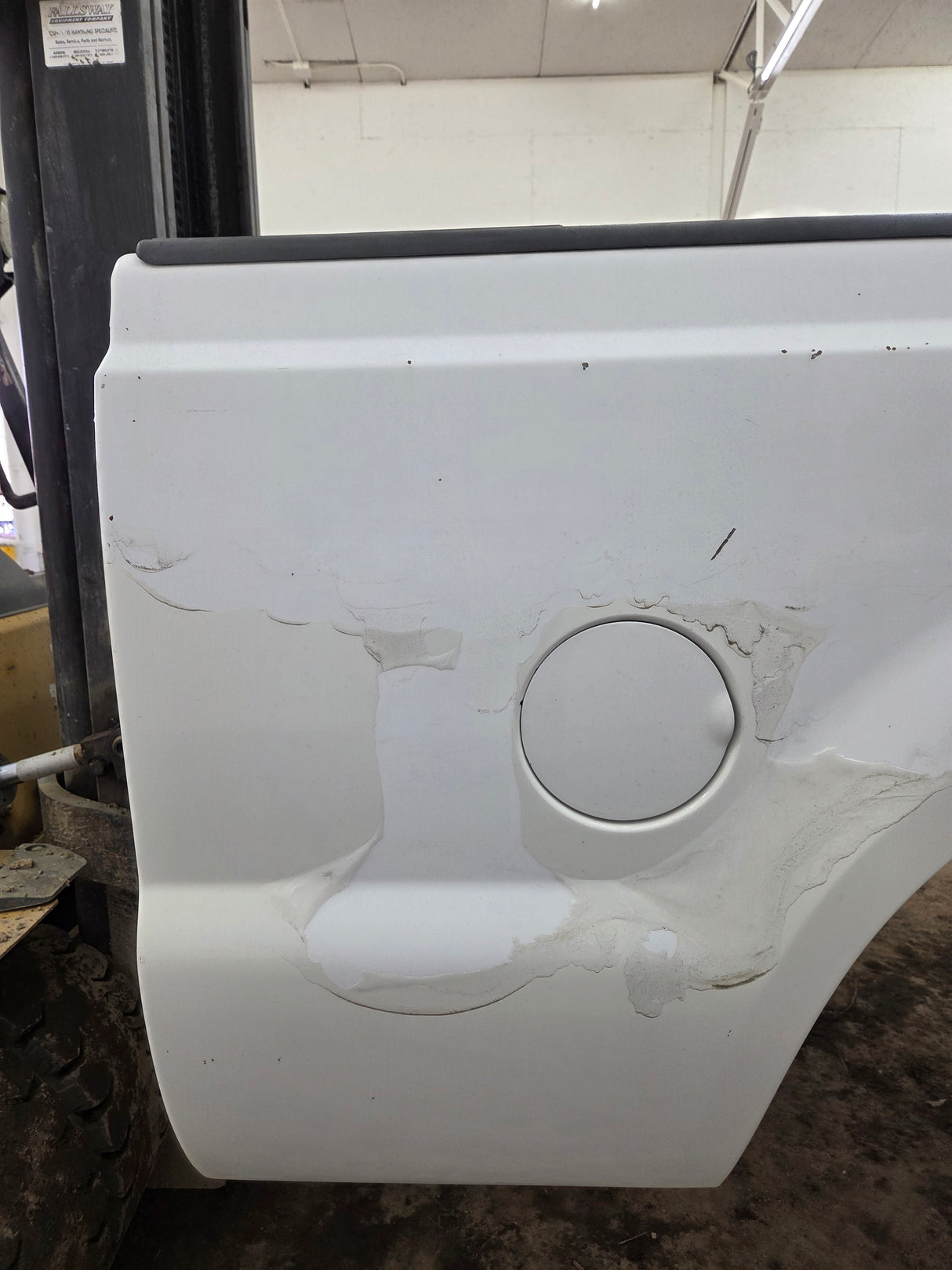 1999-2010 Ford Super Duty F250 F350 6' 9" Short Truck Bed