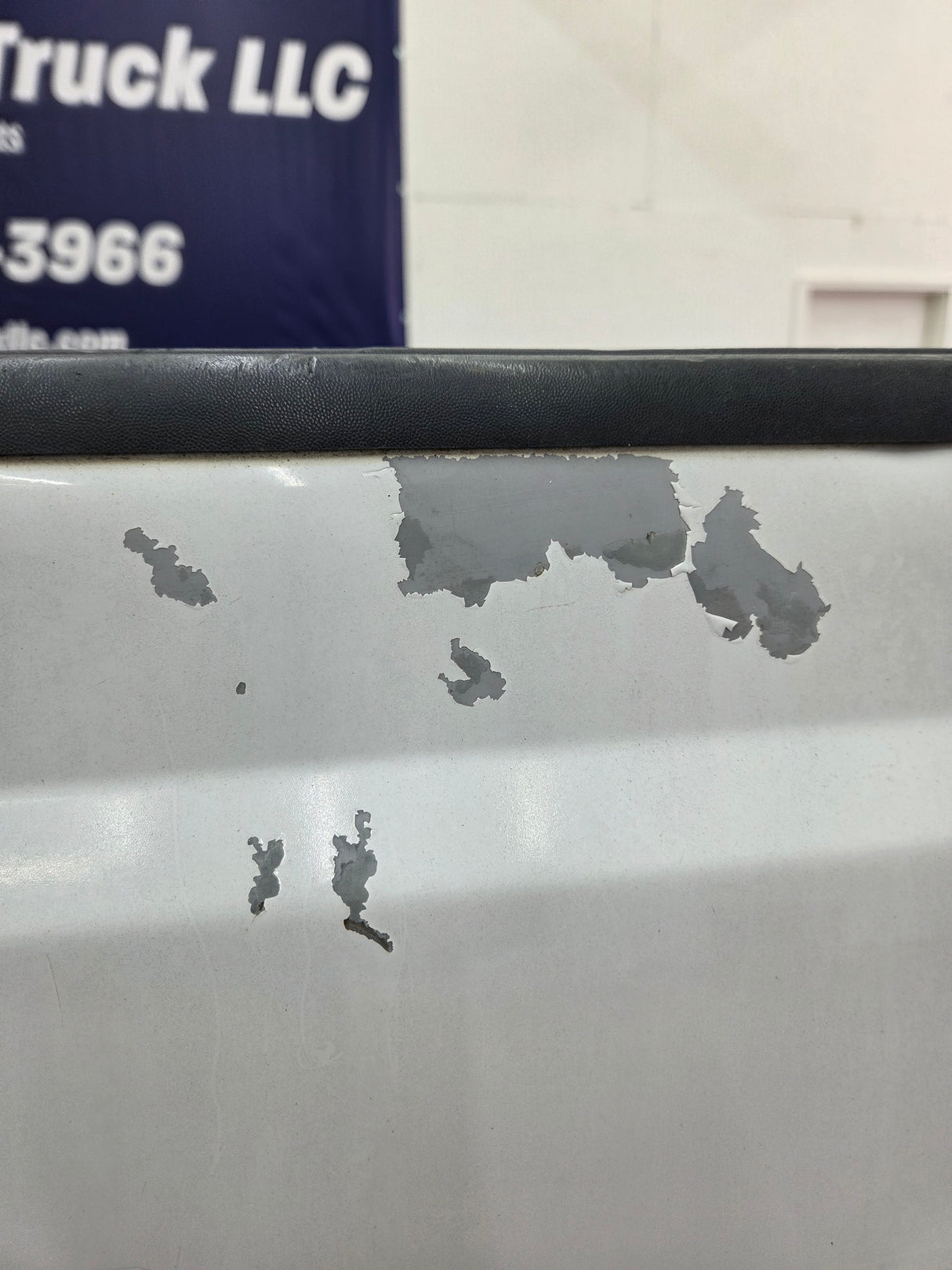 1999-2010 Ford Super Duty F250 F350 6' 9" Short Truck Bed