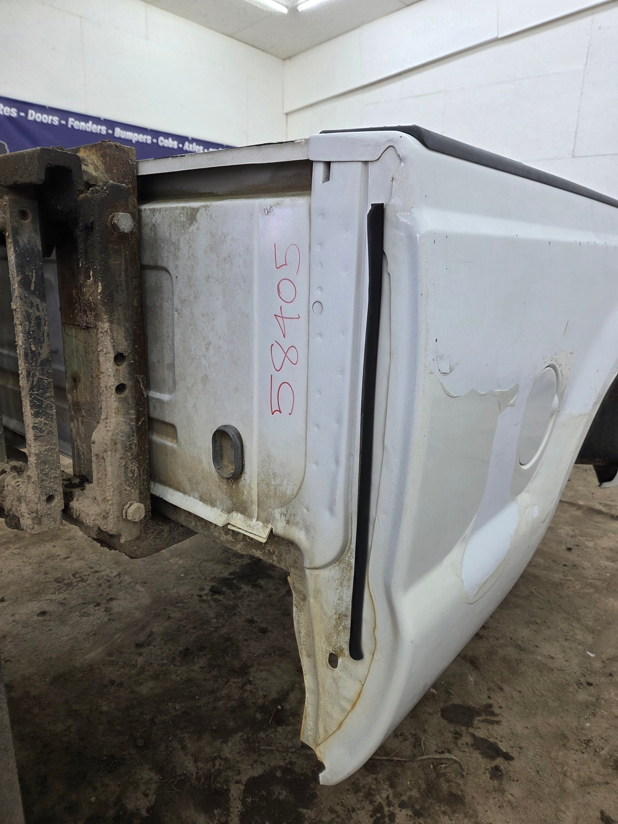 1999-2010 Ford Super Duty F250 F350 6' 9" Short Truck Bed