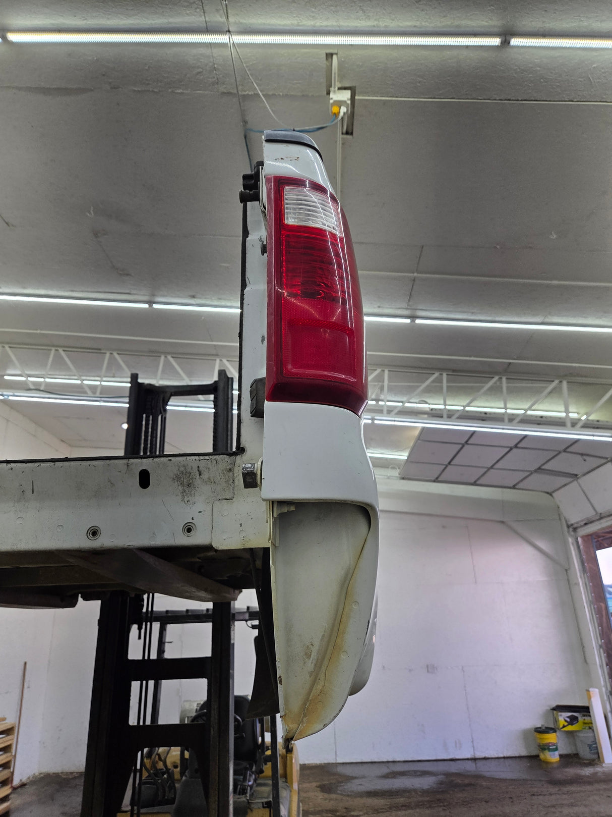 1999-2010 Ford Super Duty F250 F350 6' 9" Short Truck Bed