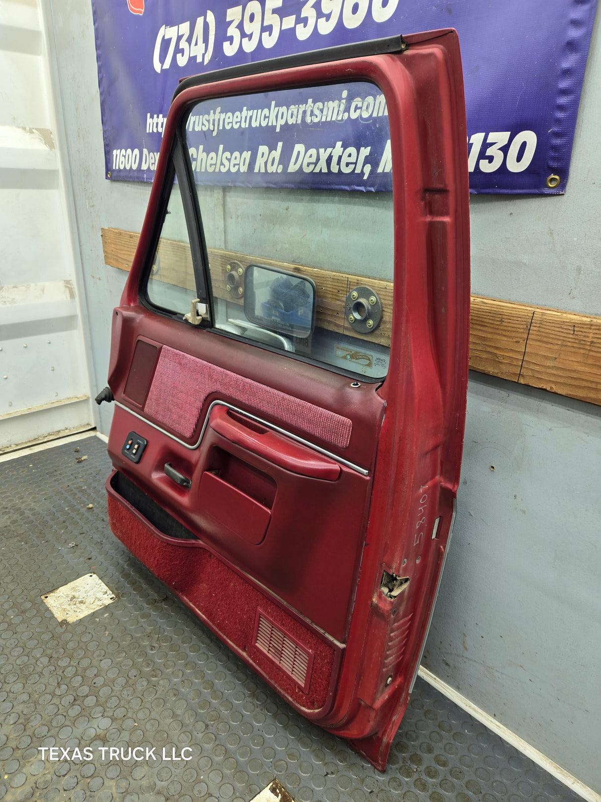 1987-1997 Ford F Series F250 F350 F450 F550 Passenger Side Front Door RH