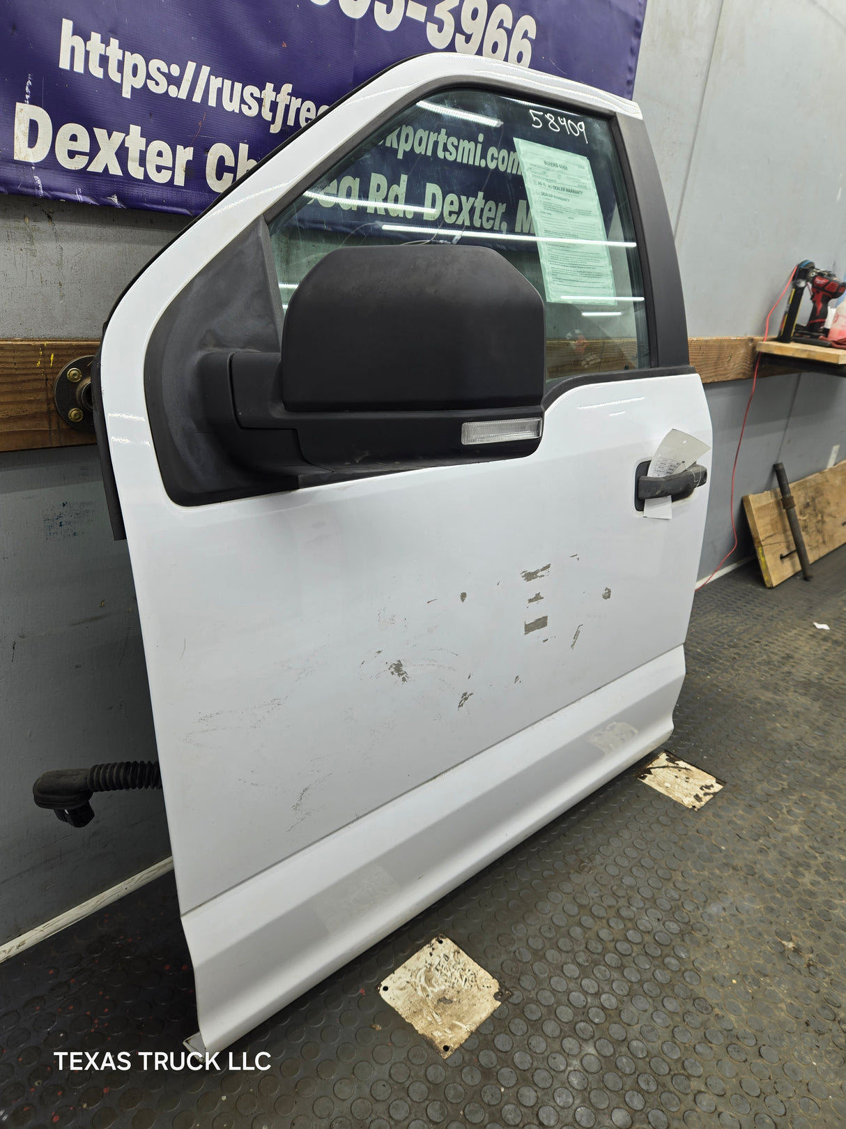 2015-2022 Ford F150 / Super Duty Driver Front Door LH F250 F350 F450 F550