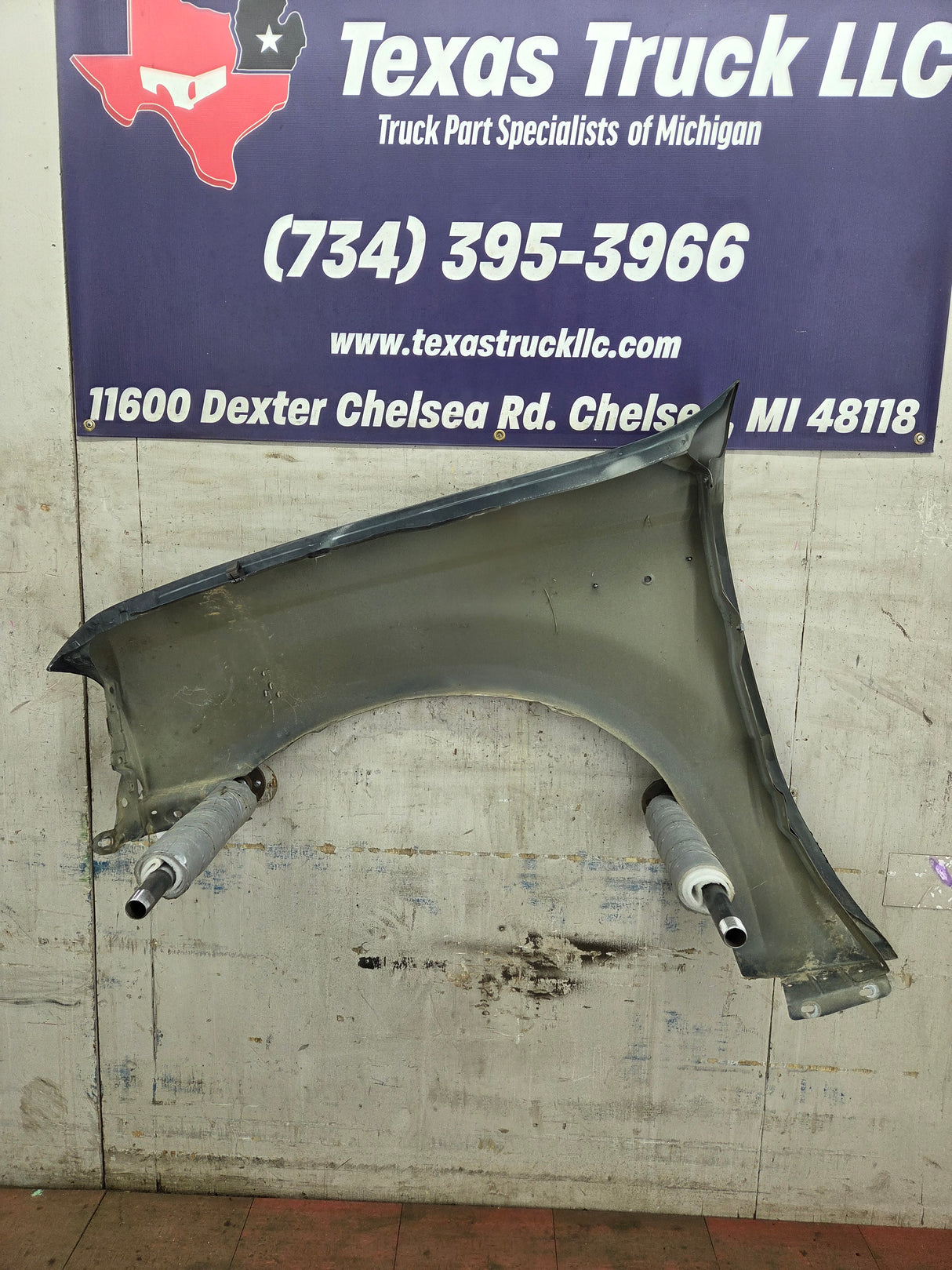 1999-2007 Ford Super Duty RH Passenger Side Front Fender F250 F350 F450 F550 Excursion