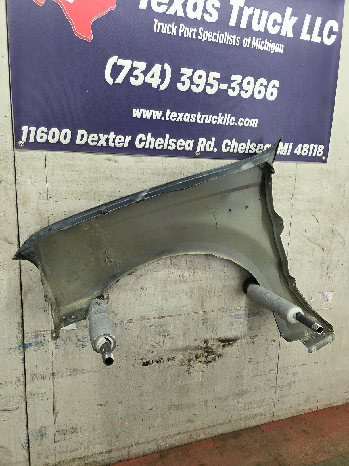 1999-2007 Ford Super Duty RH Passenger Side Front Fender F250 F350 F450 F550 Excursion