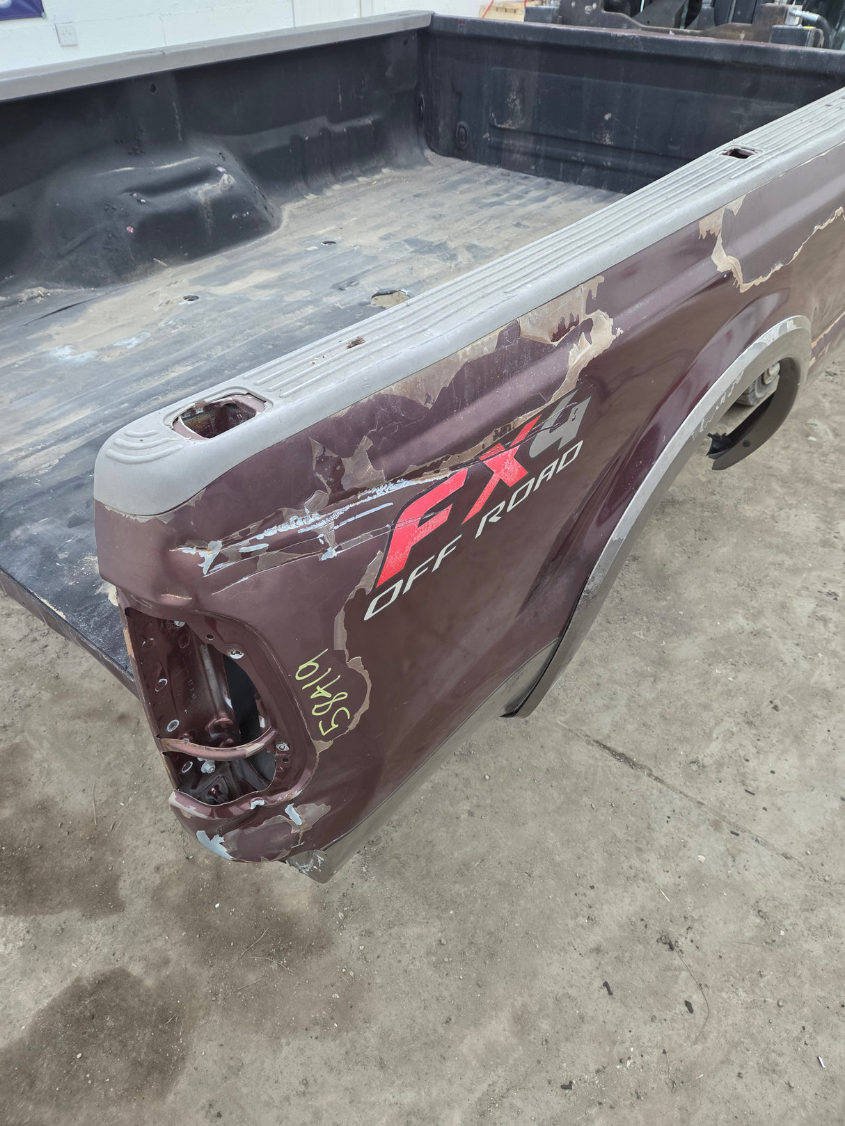 1999-2010 Ford F250 F350 Super Duty 8' Long Truck Bed