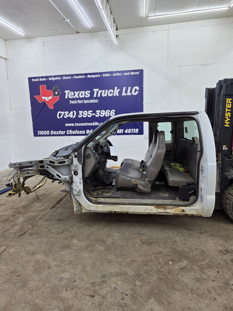 2008-2010 Ford Super Duty F250 F350 F450 F550 Extended Cab