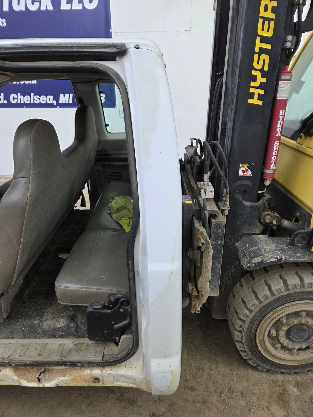 2008-2010 Ford Super Duty F250 F350 F450 F550 Extended Cab