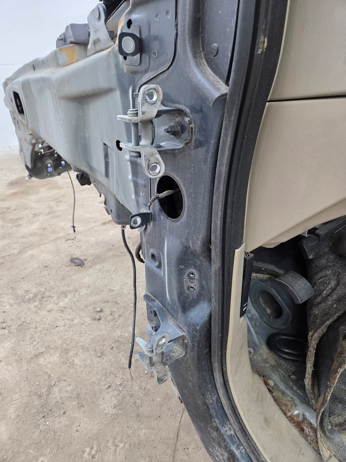 1999-2007 Ford Super Duty F250 F350 F450 F550 2 Door Regular Cab