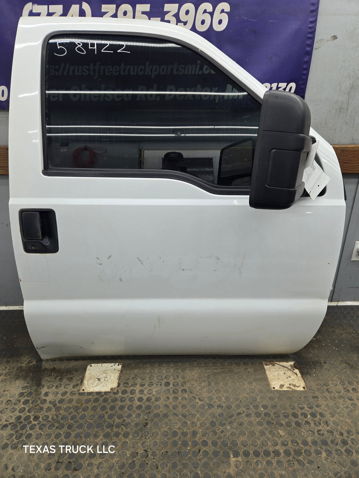 1999-2011 Ford Super Duty / Excursion Front Passenger RH Door F250 F350 F450 F550