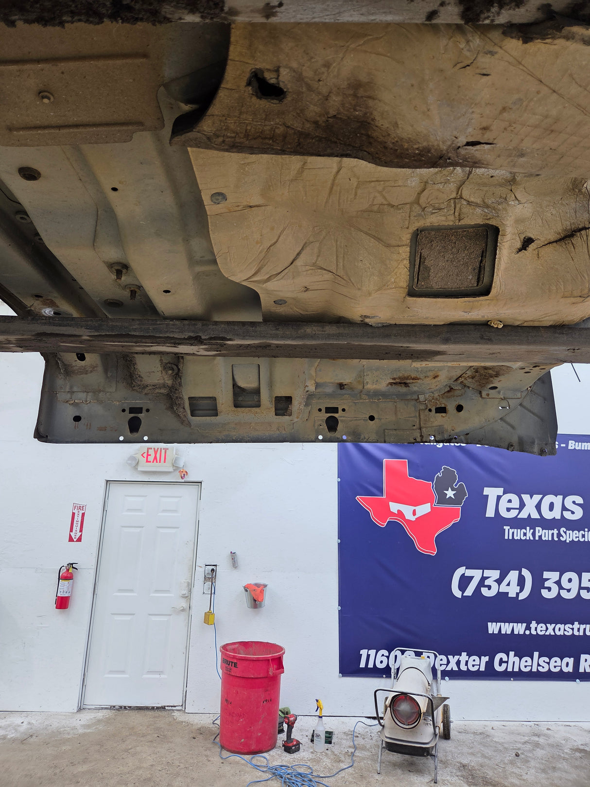 1999-2007 Ford Super Duty F250 F350 F450 F550 2 Door Regular Cab