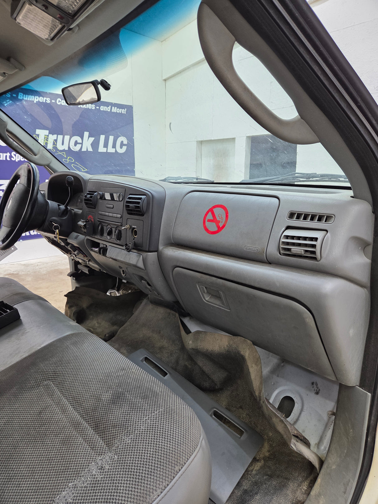 1999-2007 Ford Super Duty F250 F350 F450 F550 XLT 4 Door Crew Cab