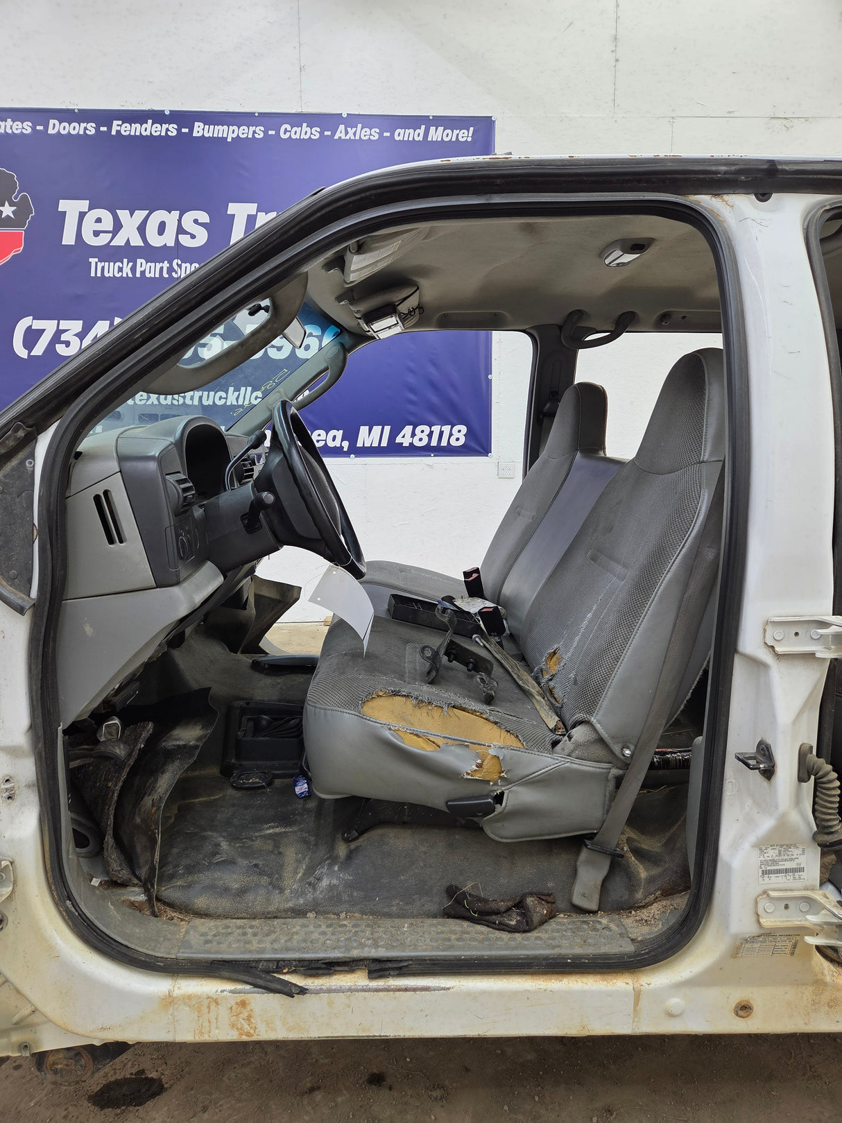 1999-2007 Ford Super Duty F250 F350 F450 F550 XLT 4 Door Crew Cab