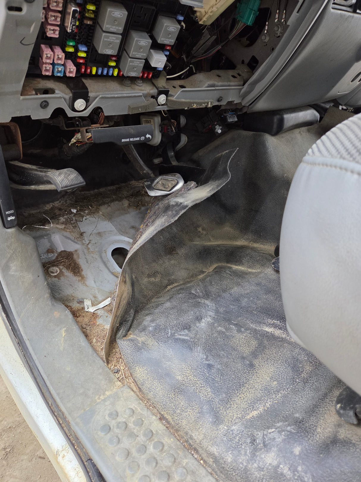1999-2007 Ford Super Duty F250 F350 F450 F550 XLT 4 Door Crew Cab