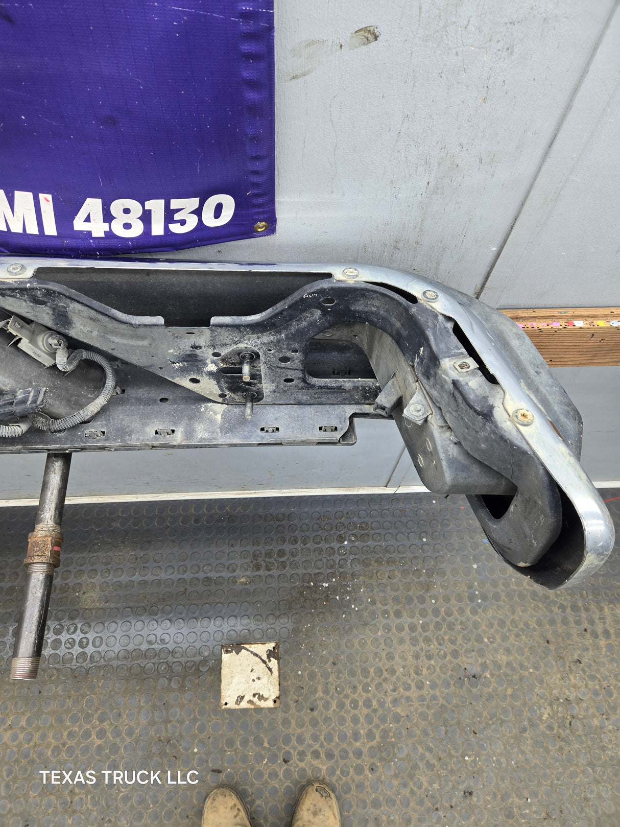 2019-2026 Chevrolet Silverado / GMC Sierra 2500 3500 HD Rear Bumper
