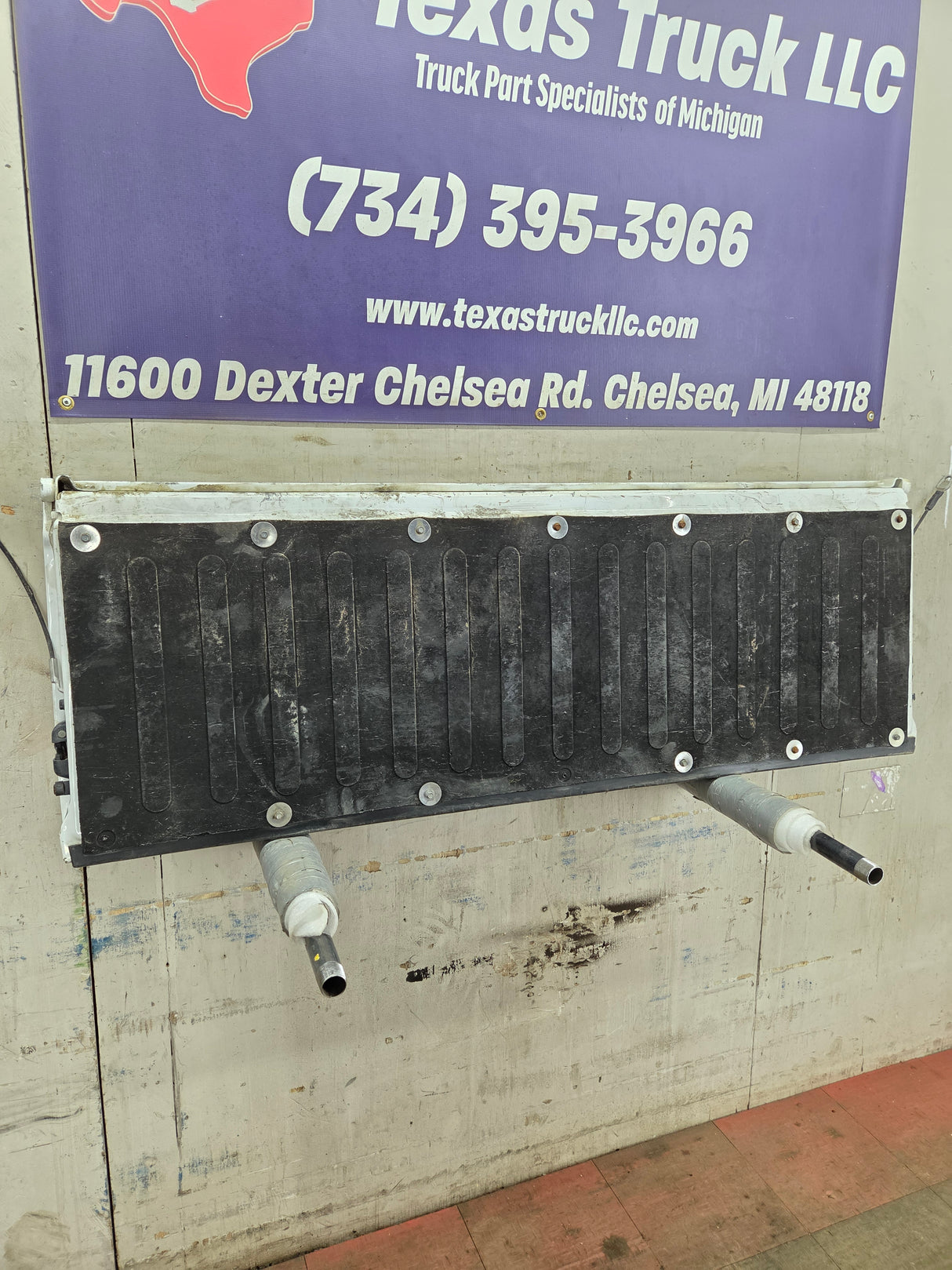1999-2007 Chevrolet Silverado / GMC Sierra 1500 2500 3500 Tailgate