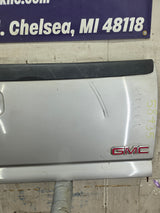 1999-2007 Chevrolet Silverado / GMC Sierra 1500 2500 3500 Tailgate