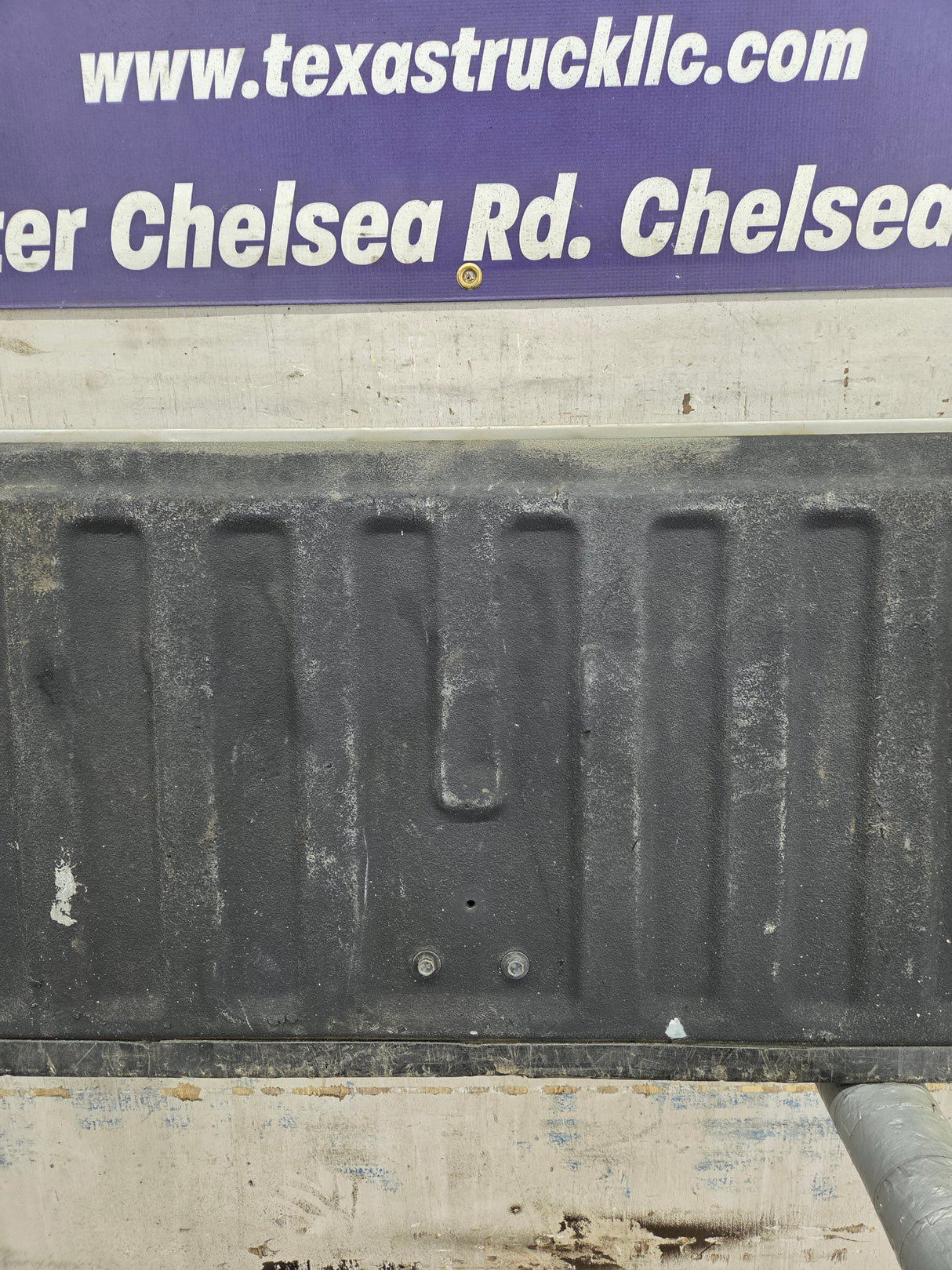 1999-2007 Chevrolet Silverado / GMC Sierra 1500 2500 3500 Tailgate