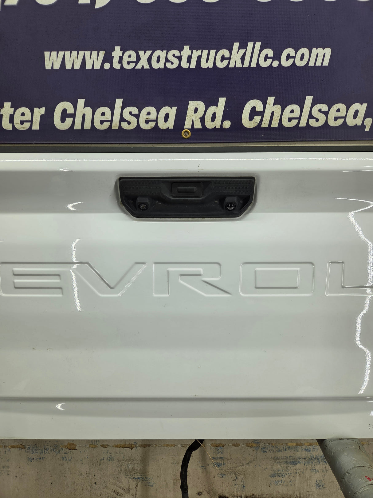 2019-2026 Chevrolet Silverado 2500 3500HD Truck Tailgate