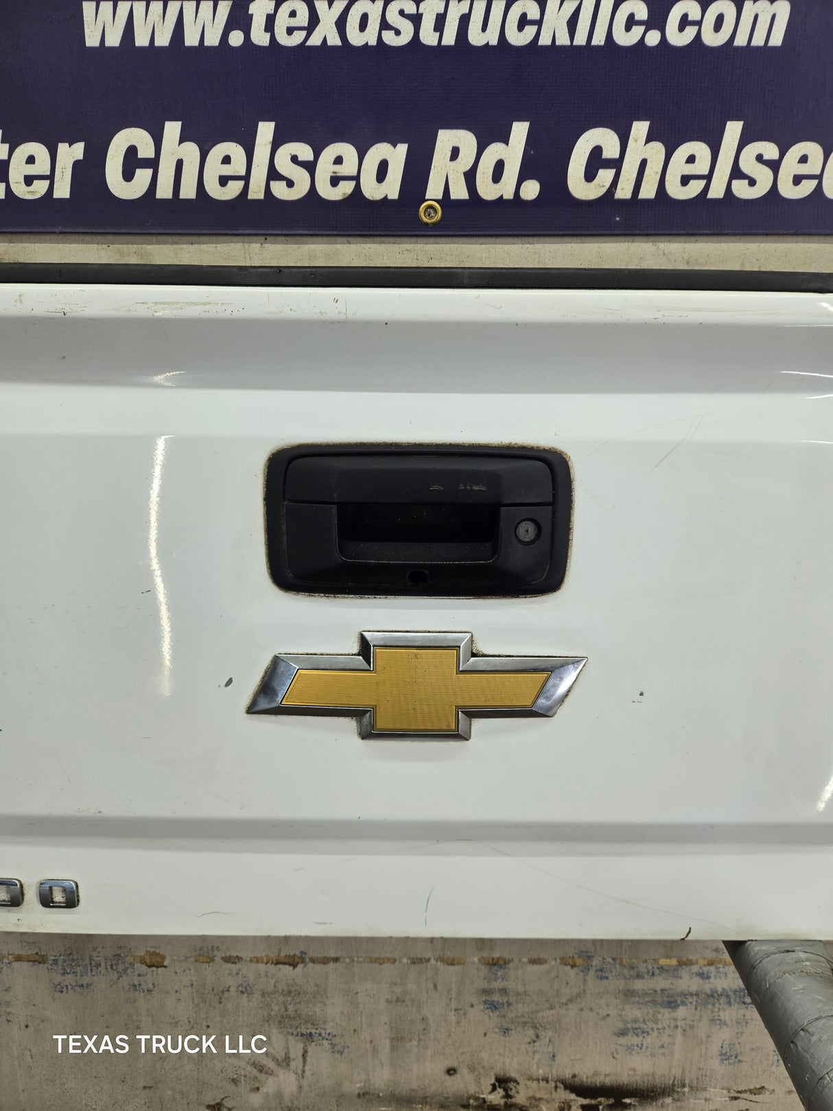 2014-2019 Chevrolet Silverado / GMC Sierra 1500 2500 3500 HD Tailgate