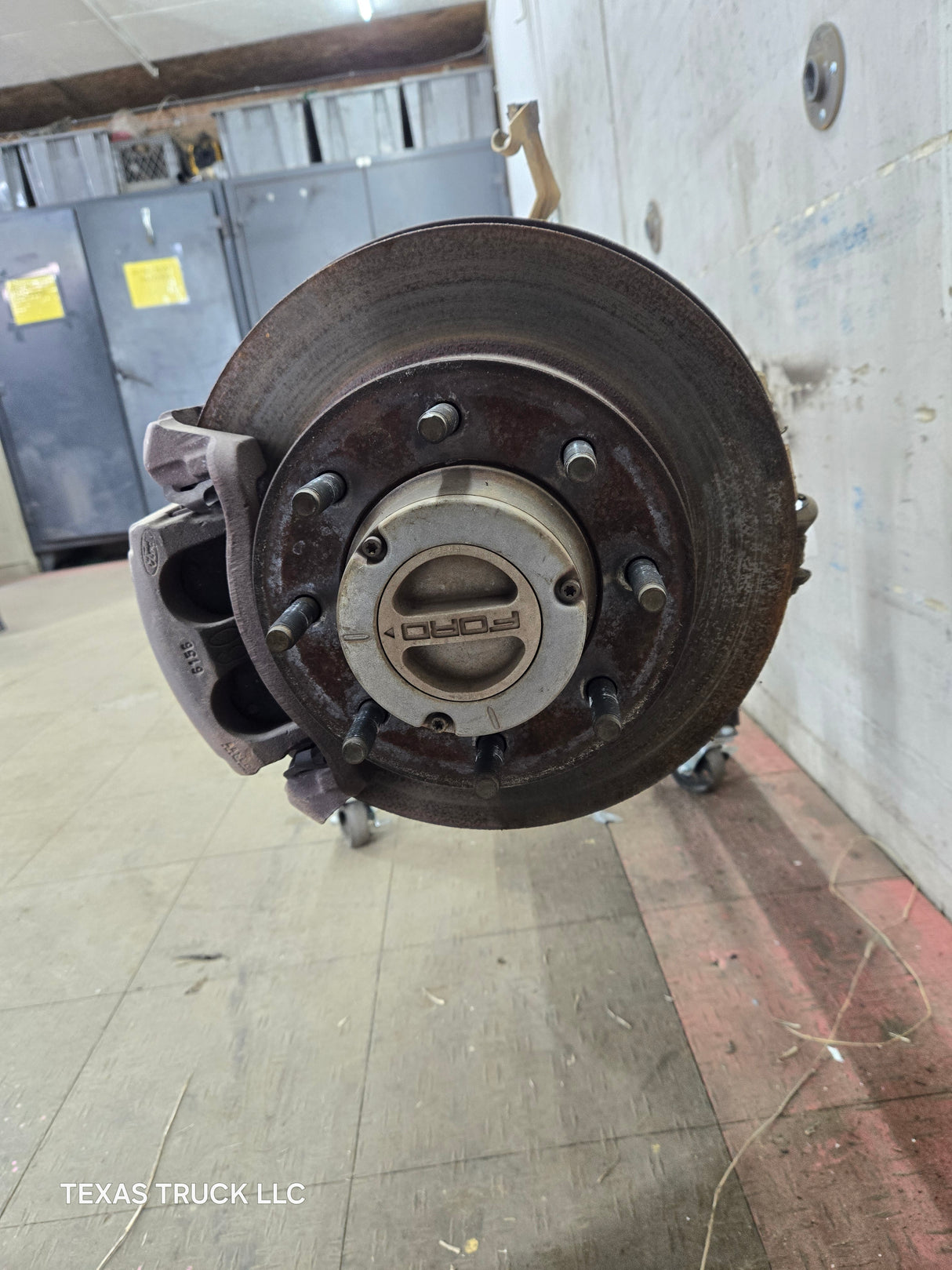 2008-2010 Ford Super Duty F250 F350 FRONT Axle 3.73 SRW