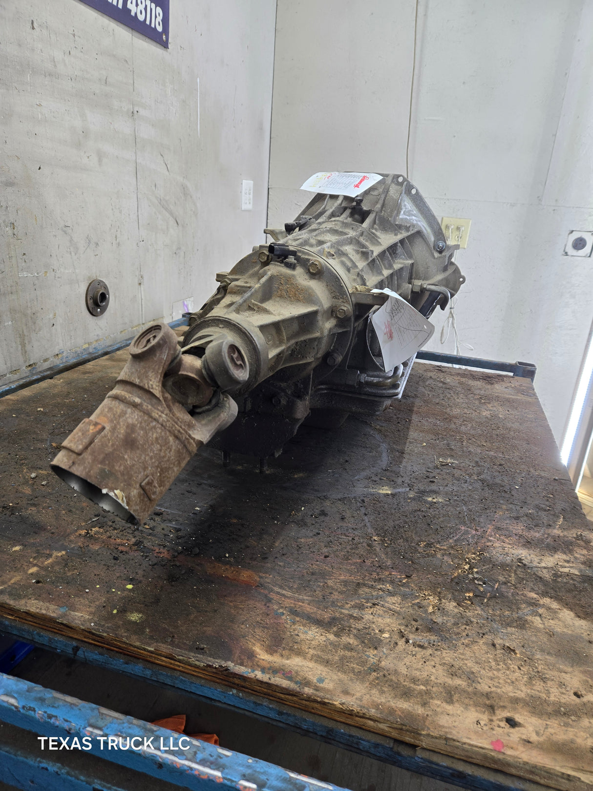 2008-2010 2wd 5r110W Automatic CORE Transmission 5.4L v8 Ford F250 F350 F450 F550