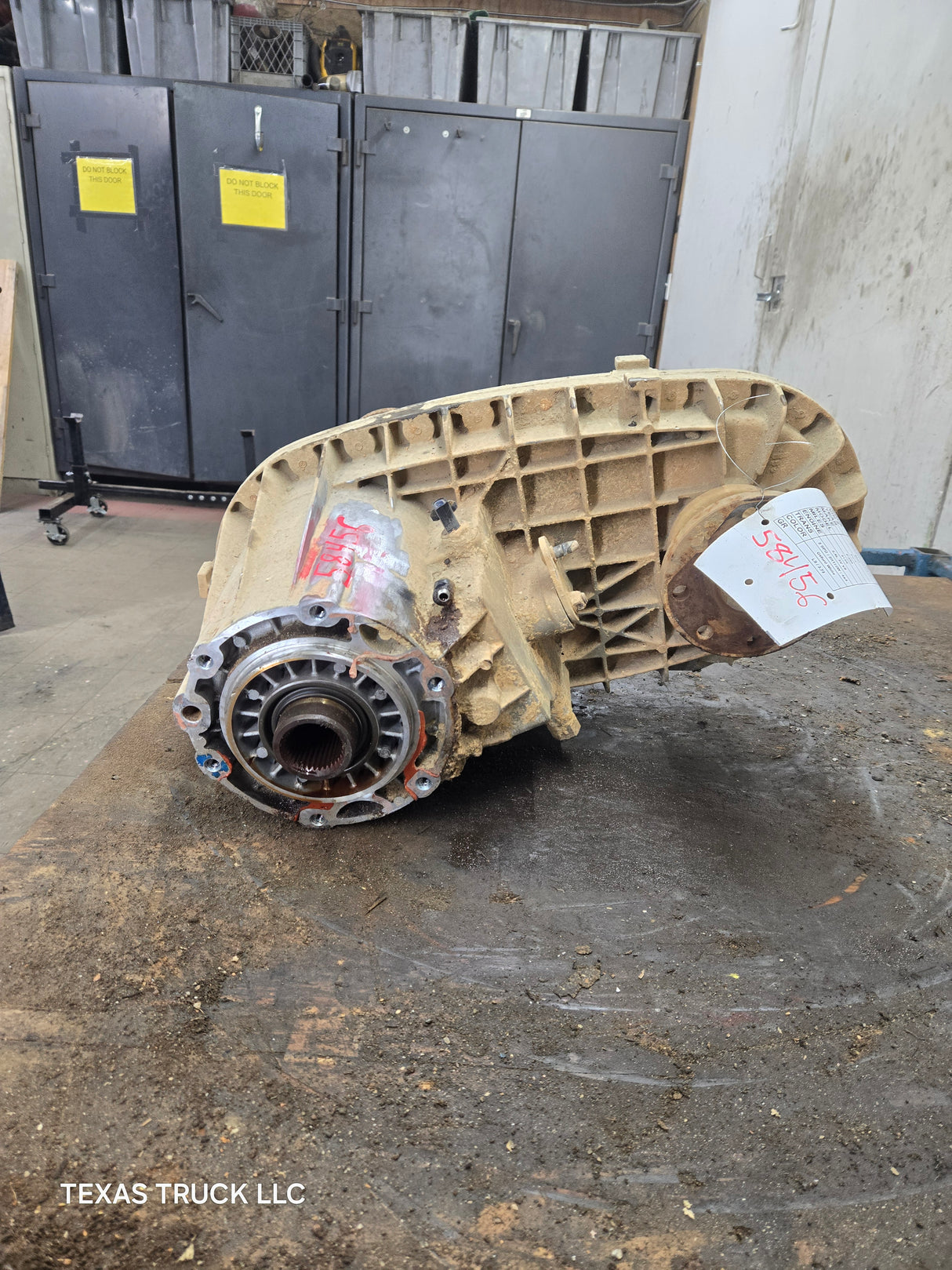 2003-2010 Ford Pickup F250 F350 F450 F550 Super Duty Manual Shift Transfer Case 6.0L 6.4l power stroke, 6.8L v10 triton, 5.4L v8 5r110