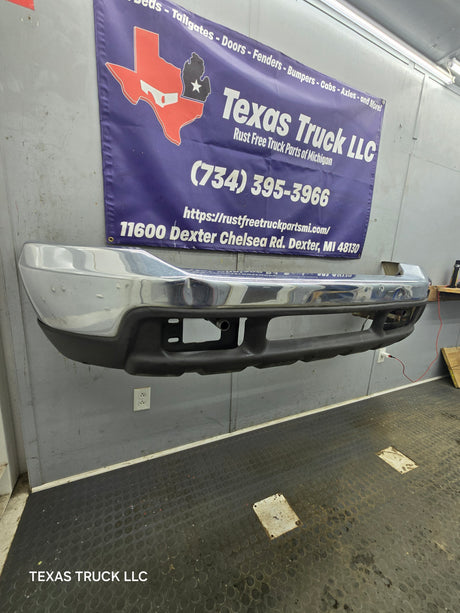 1999-2004 Ford Super Duty F250 F350 F450 F550 Excursion Front Bumper