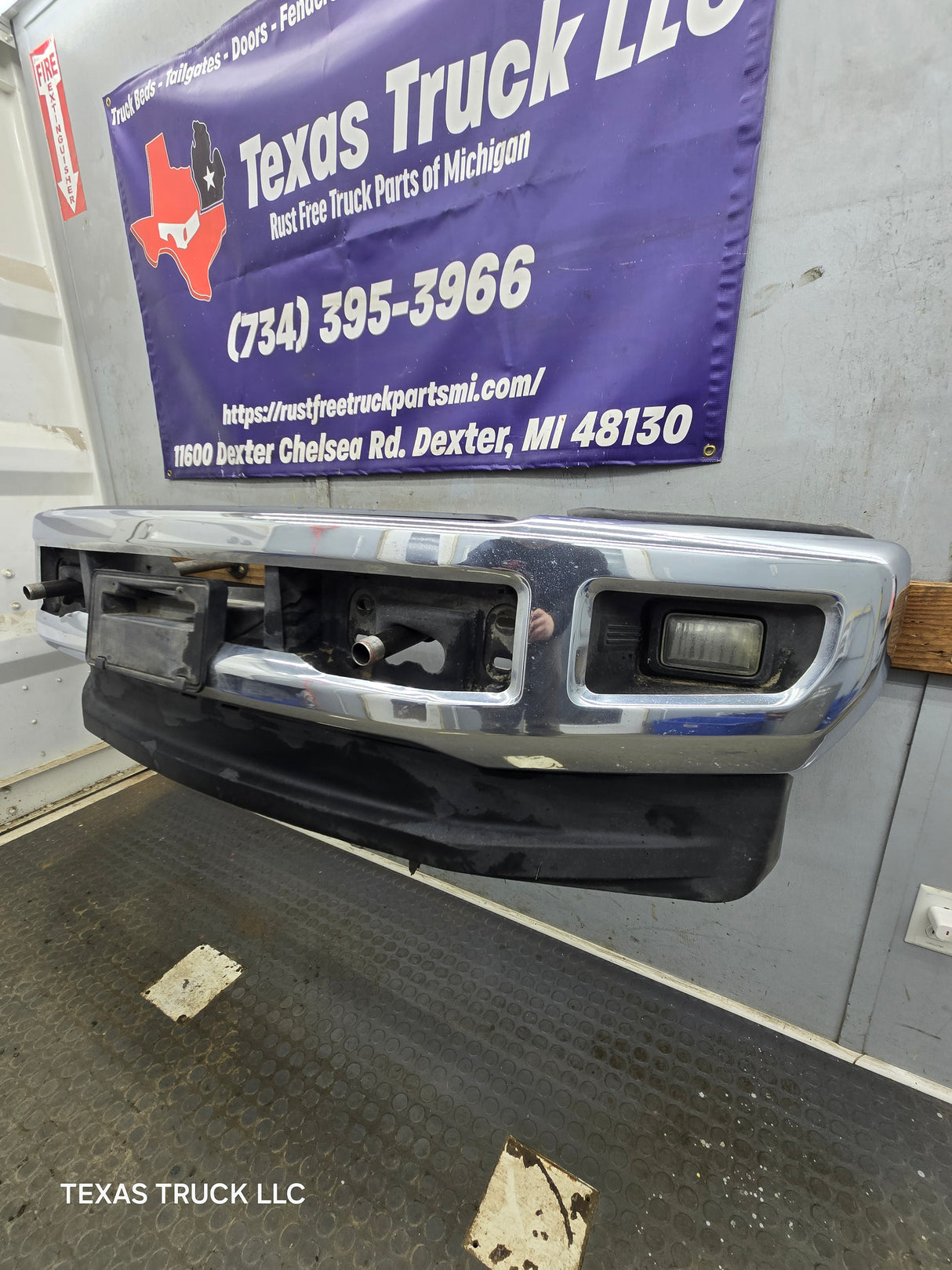 2017-2019 Ford Super Duty F250 F350 Front Bumper with fog lights