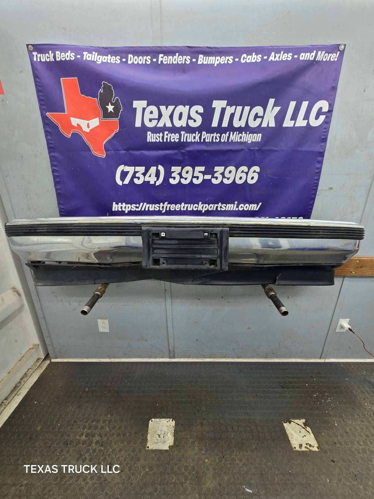 1988-1998 Chevrolet / GMC 1500 2500 3500 Front Bumper