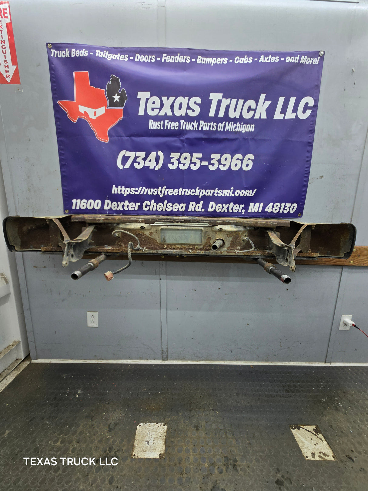 1999-2007 Chevrolet Silverado / GMC Sierra 1500 Rear Bumper