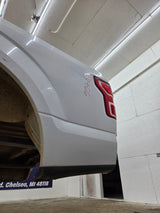 2015-2020 Ford F150 6' 6" Short Bed Without Wheel Lip Molding CNG BED