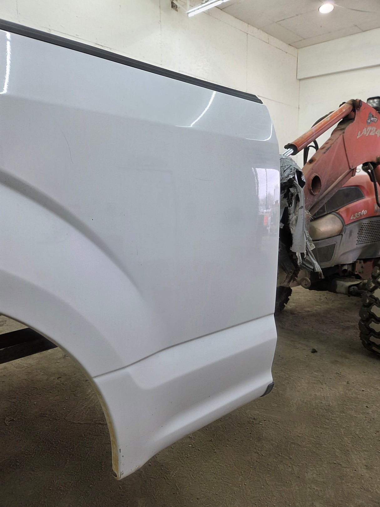2015-2020 Ford F150 6' 6" Short Bed Without Wheel Lip Molding CNG BED