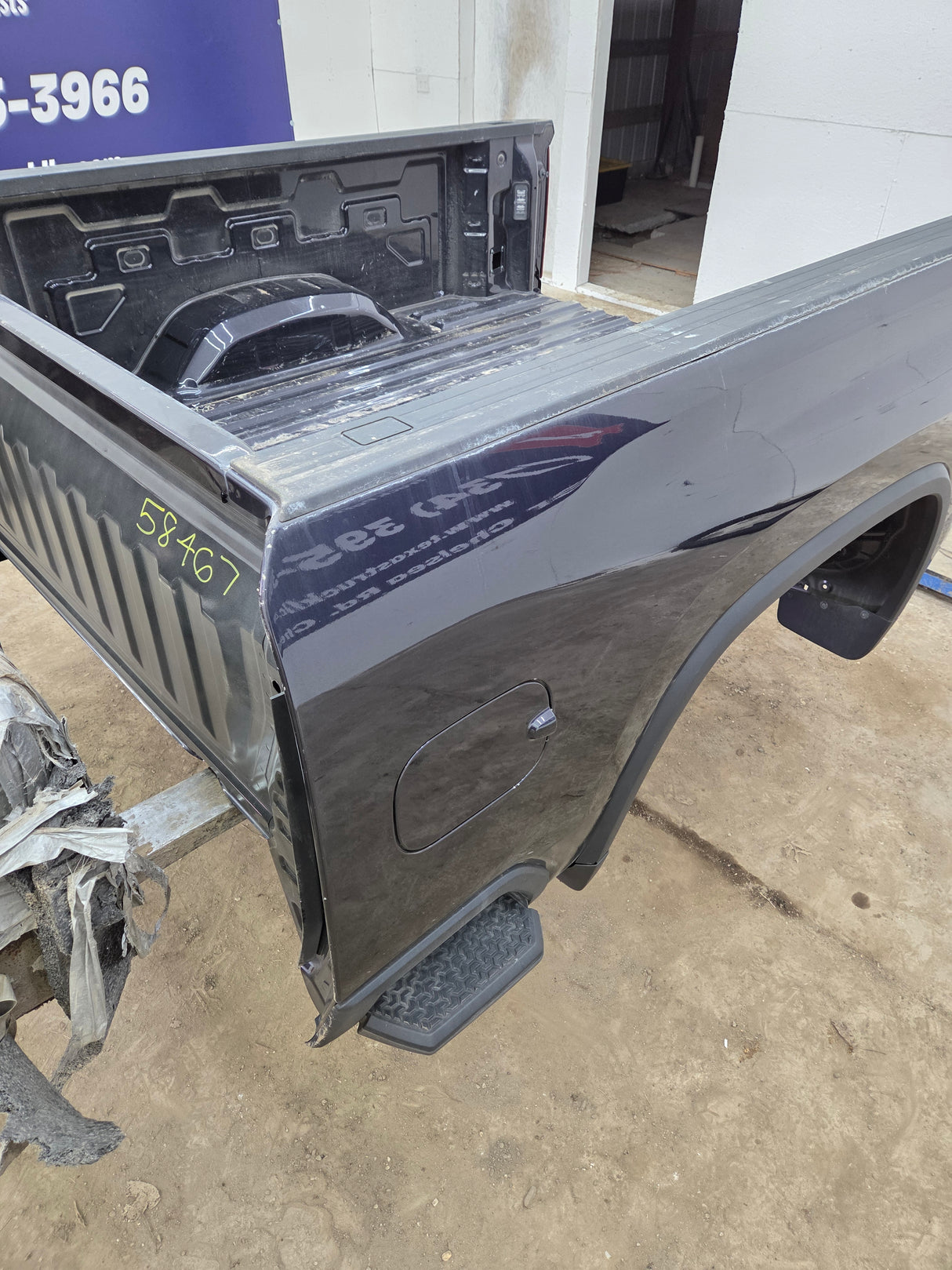 2019-2025 Chevrolet Silverado 2500 3500 HD 6' 6" Short Truck Bed