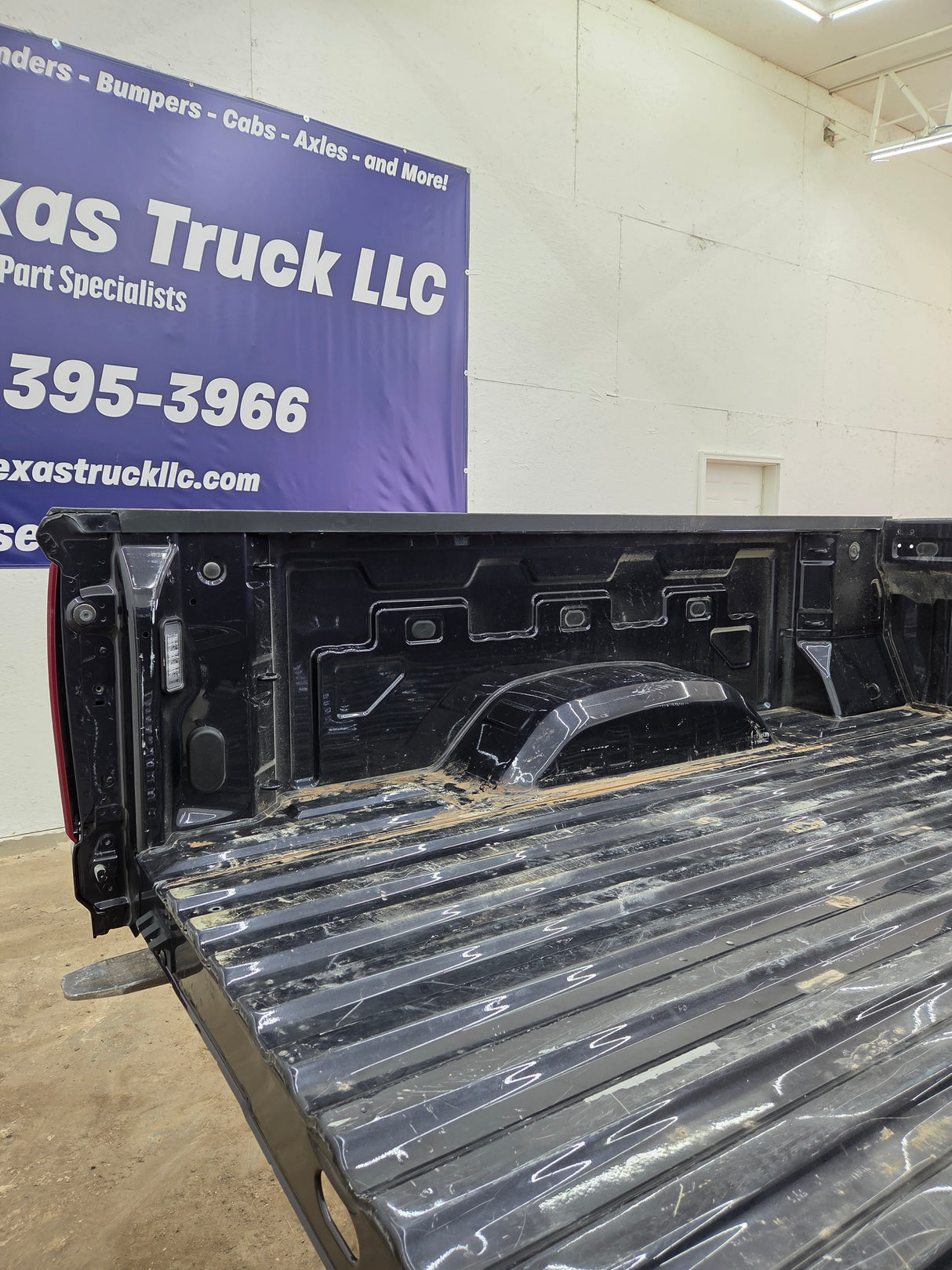 2019-2025 Chevrolet Silverado 2500 3500 HD 6' 6" Short Truck Bed