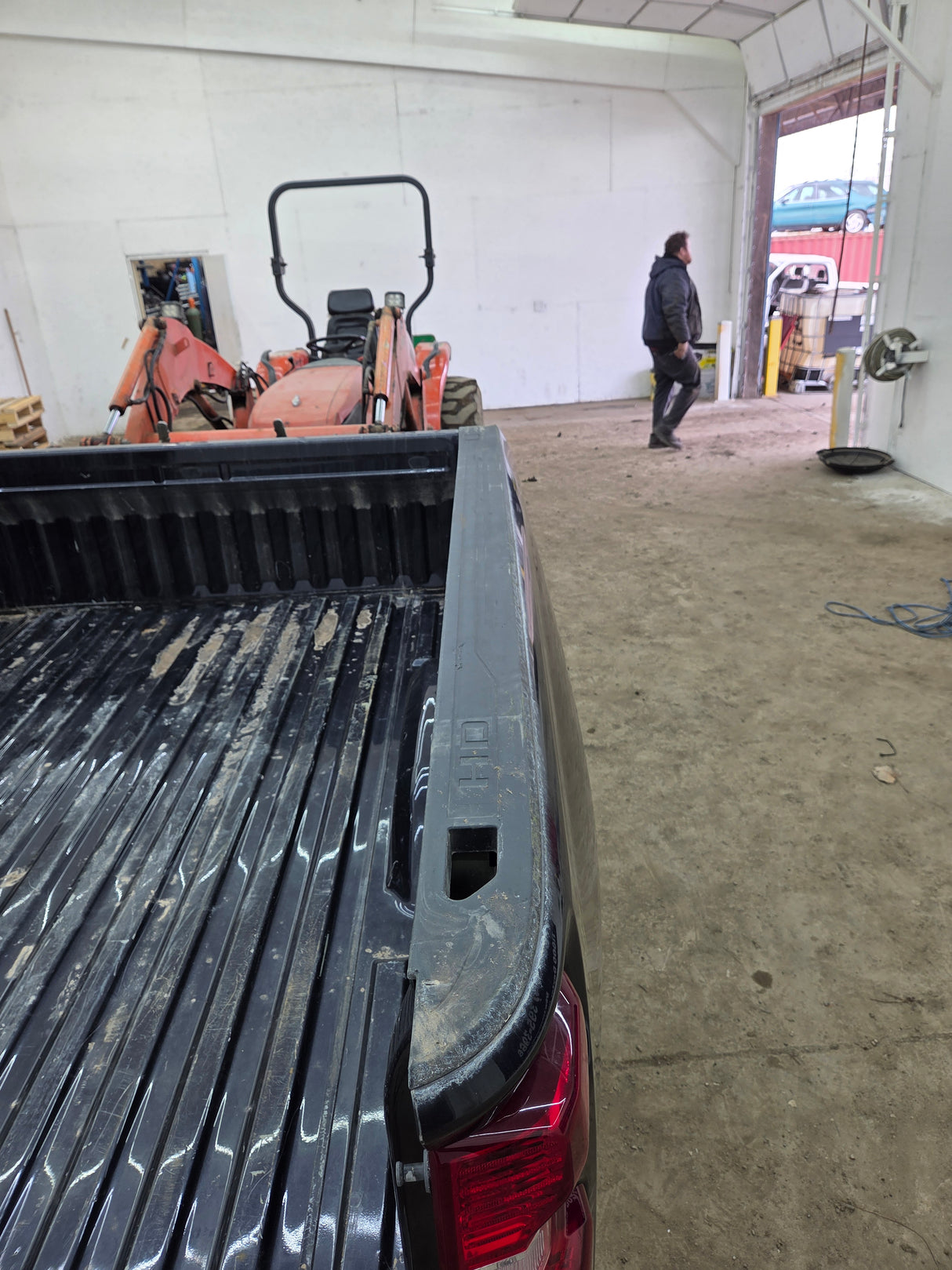 2019-2025 Chevrolet Silverado 2500 3500 HD 6' 6" Short Truck Bed