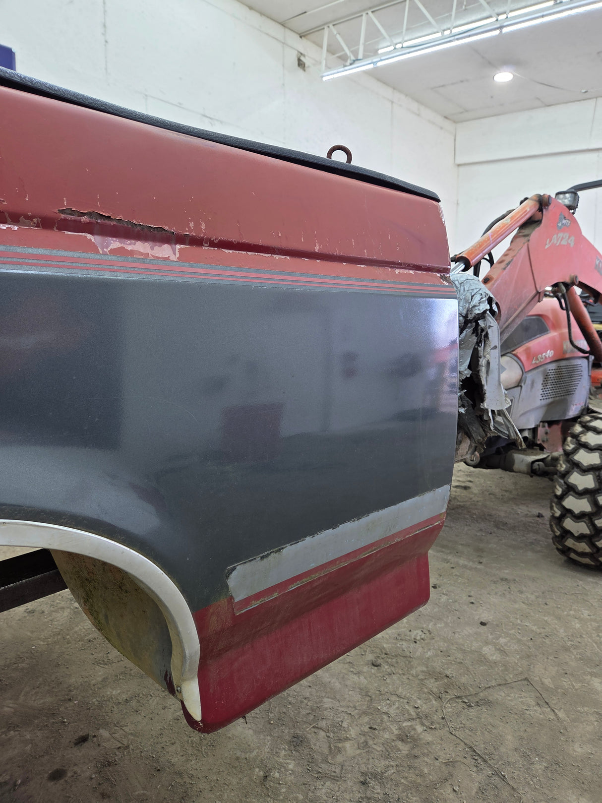 1987-1997 Ford F150 F250 F350 OBS 6' 9" Short Truck Bed