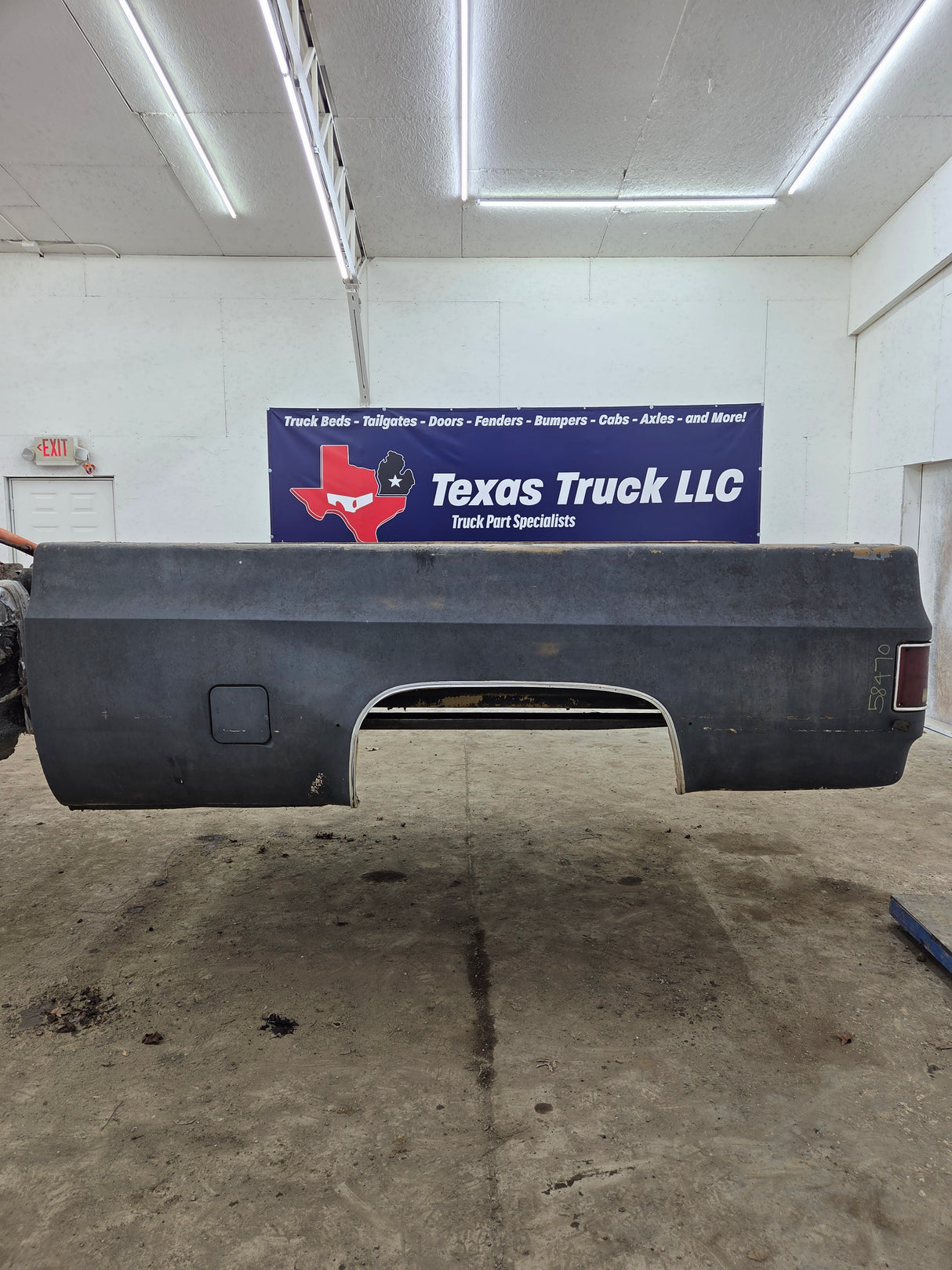 1979-1987 Chevrolet / GMC Square Body 8' Long Bed C10 C15 C20 C25 C35 K10 K15 K20 K25 K35