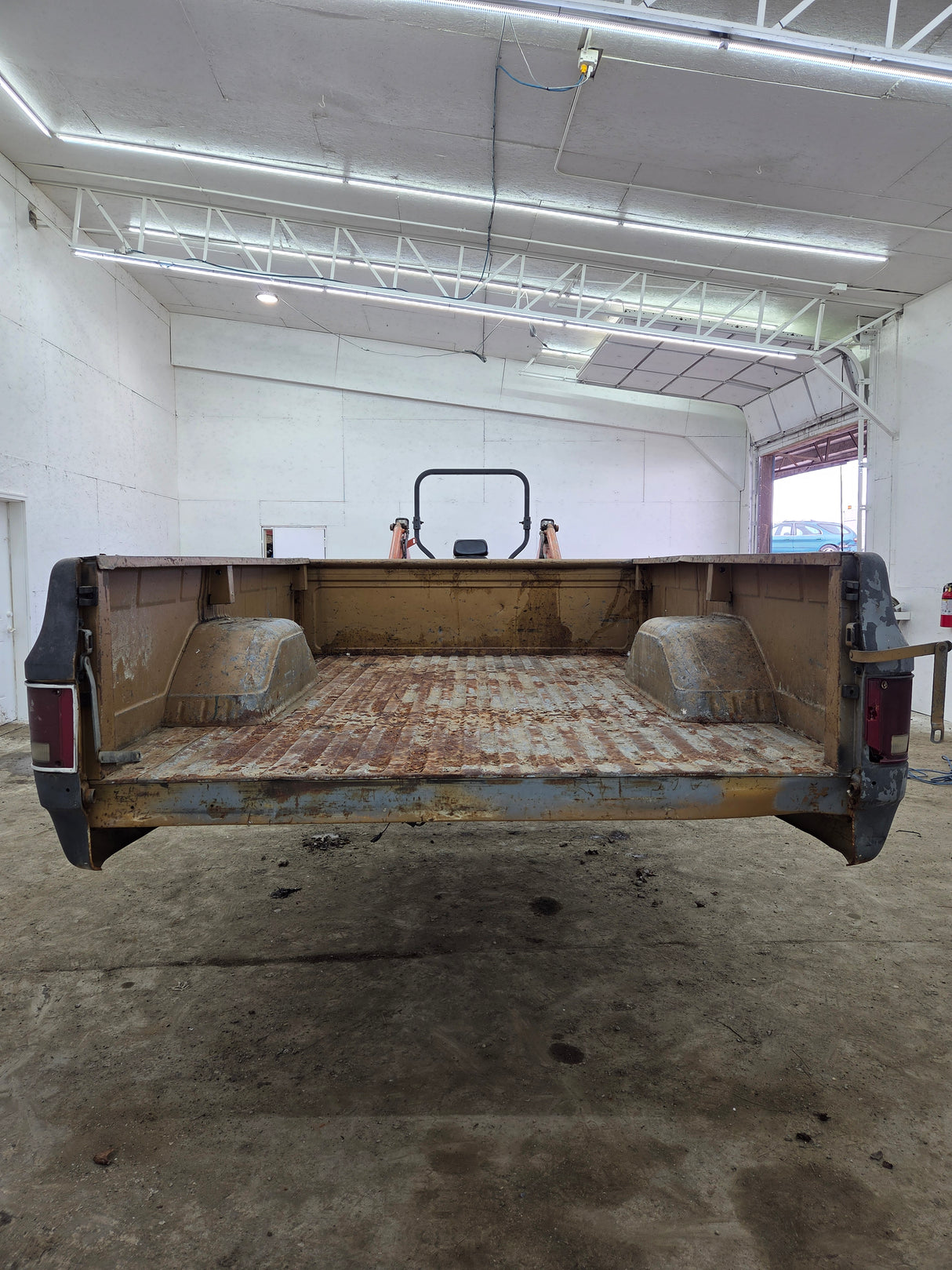 1979-1987 Chevrolet / GMC Square Body 8' Long Bed C10 C15 C20 C25 C35 K10 K15 K20 K25 K35
